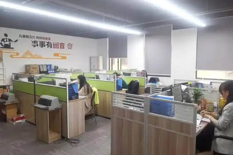 S16英雄联盟总决赛内容创作者协作场景